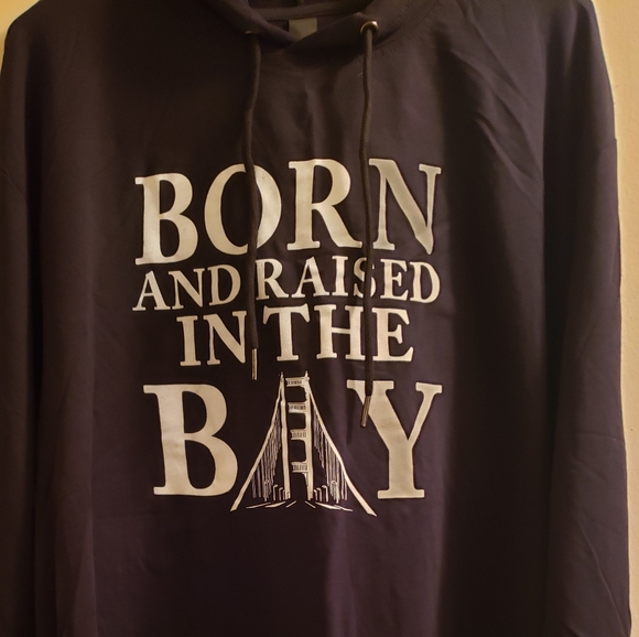 Born and Raised in the Bay T-Shirt Hoodie - Picture 1 of 4